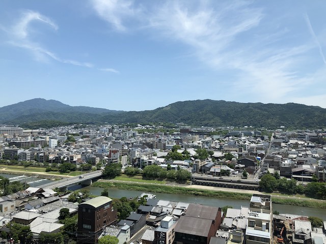 梅雨の晴れ間